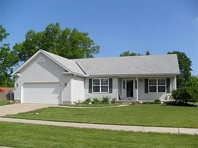 6009 Conneaut Light Dr photo 1