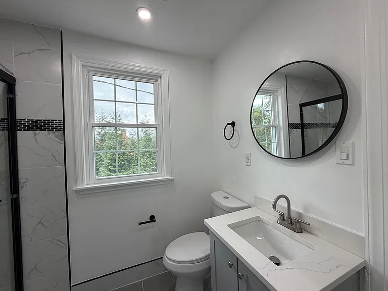 139 Lee Ave NE — Photo 11
