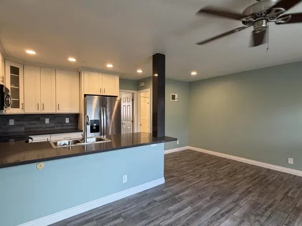 4252 Van Dyke Ave APT 5, San Diego, CA 92105