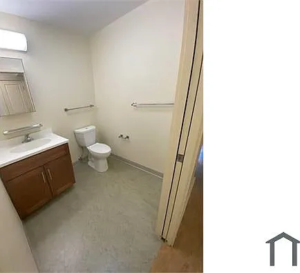 7 Memorial Rd — Photo 10