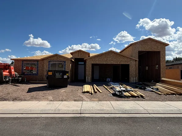 402 N 3650 W, Hurricane, UT 84737