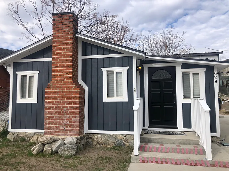629 Glendale Trl — Photo 1