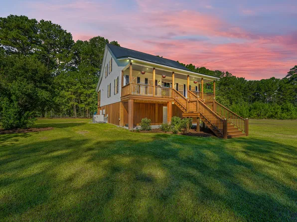 150 Newton Rd, Summerville, SC 29483