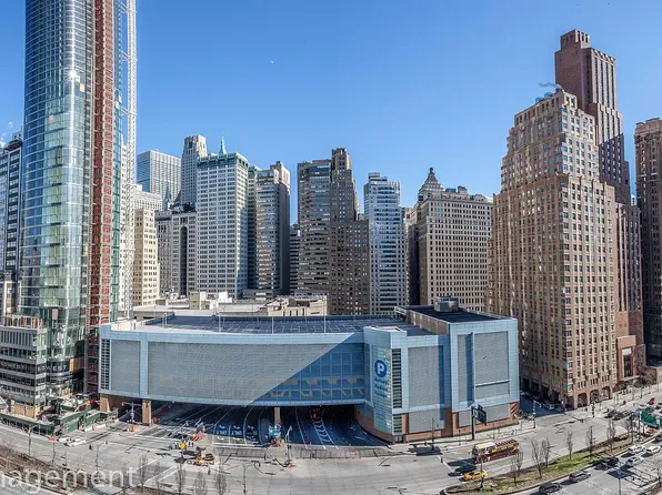 99 Battery Pl, Manhattan, NY