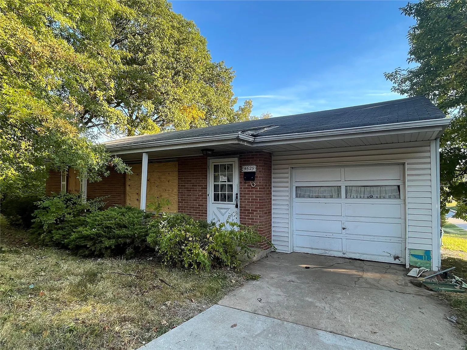4629 June Ave photo 1