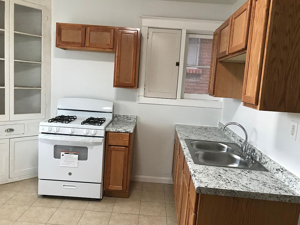 1st image of 4329 Tholozan Ave #2