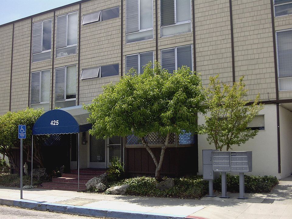 1st image of 425 Washington St APT 9