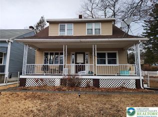 751 W Pine St, Frackville, PA 17931