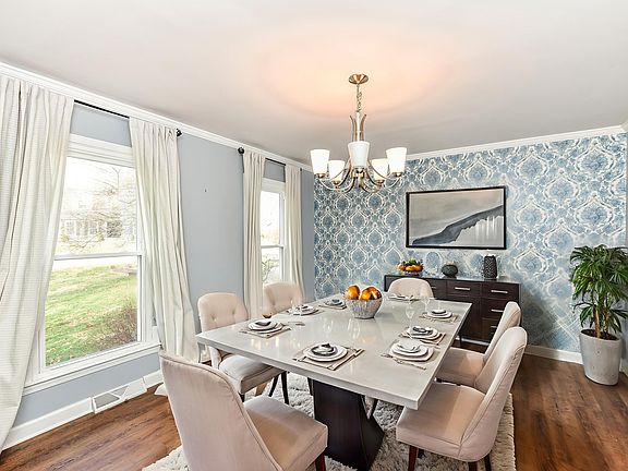 4th image of 6817 W Forest Brook Dr