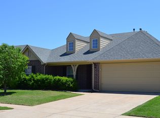 2008 W H St, Jenks, OK 74037