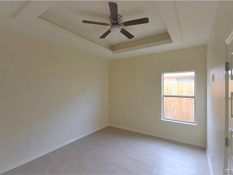 1217 Upas Dr — Photo 4