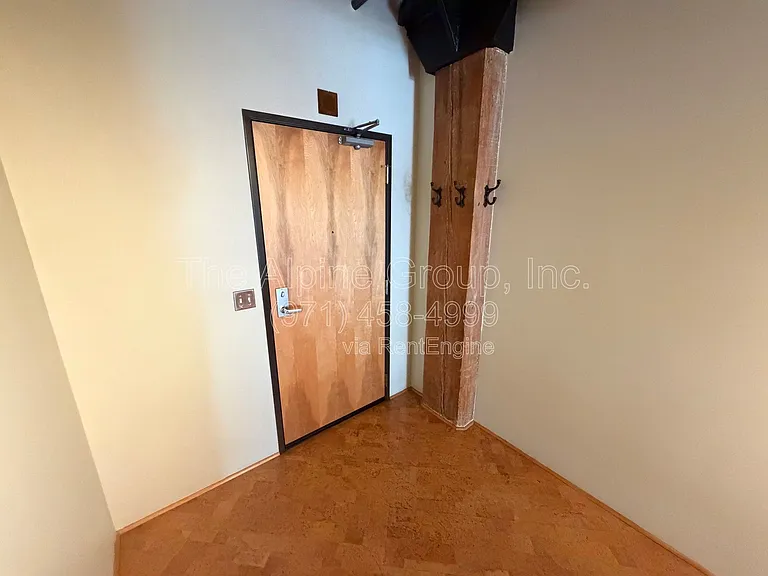 1420 NW Lovejoy St #414 — Photo 32