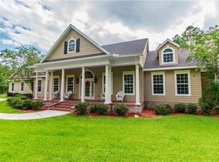 17322 Country Squire Ln, Dade City, FL 33523