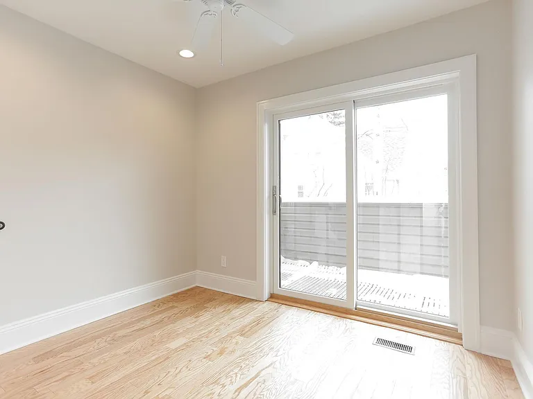 15100 Detroit Ave #8 — Photo 14