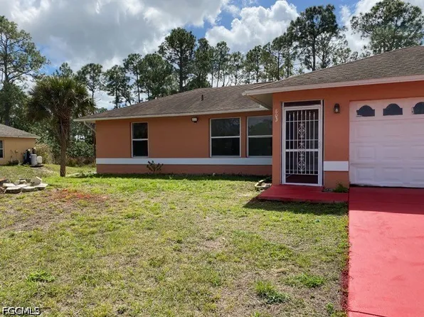 803 W 9th St, Lehigh Acres, FL 33972