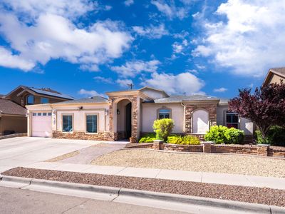 12201 Stansbury Dr, Socorro, TX, 79928