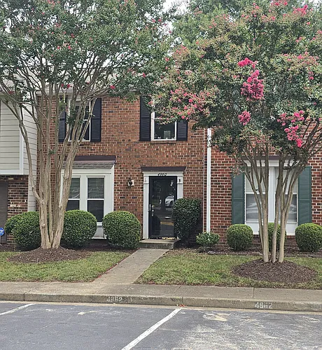 4960 Finnegan Ct Photo 1