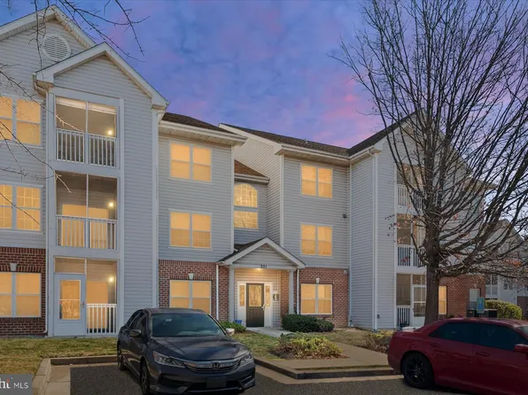 301 Rain Water Way Unit 204, Glen Burnie, MD 21060