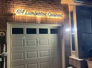 614 Lumberton Cres, Mississauga, ON L4Z 3Z5