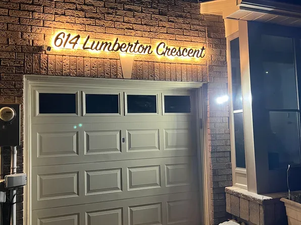 614 Lumberton Cres, Mississauga, ON L4Z 3Z5