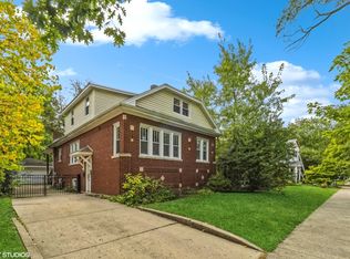 235 Belleplaine Ave, Park Ridge, IL 60068