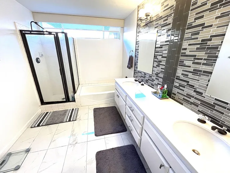 54 Pine Valley Dr — Photo 20