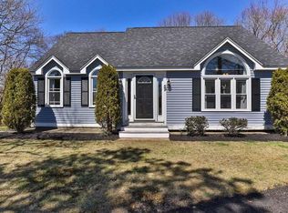 59 Nonantum Rd, Plymouth, MA 02360