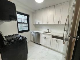 141-23 78th Ave, Flushing, NY