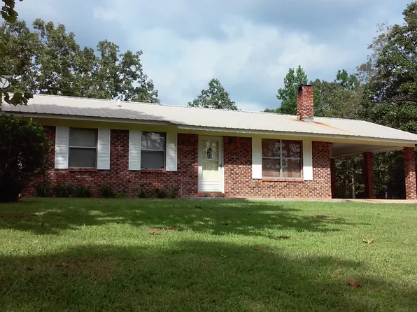 7460 Upper River Rd, Tallassee, AL 36078