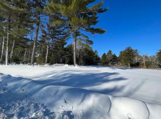 6 Graystone Dr, Hampden, ME 04444