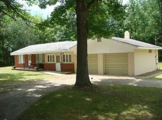 2119 N Alamando Rd, Coleman, MI 48618