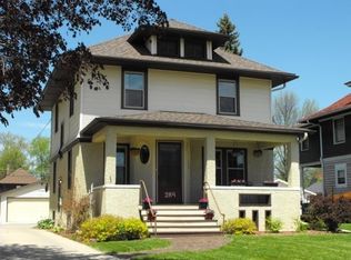 289 4th St, Fond Du Lac, WI 54935