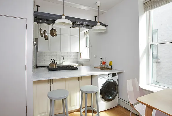 Sold by Canvas Real Estate | media 1