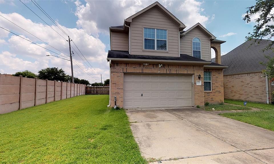 1st image of 12703 High Cotton Ln