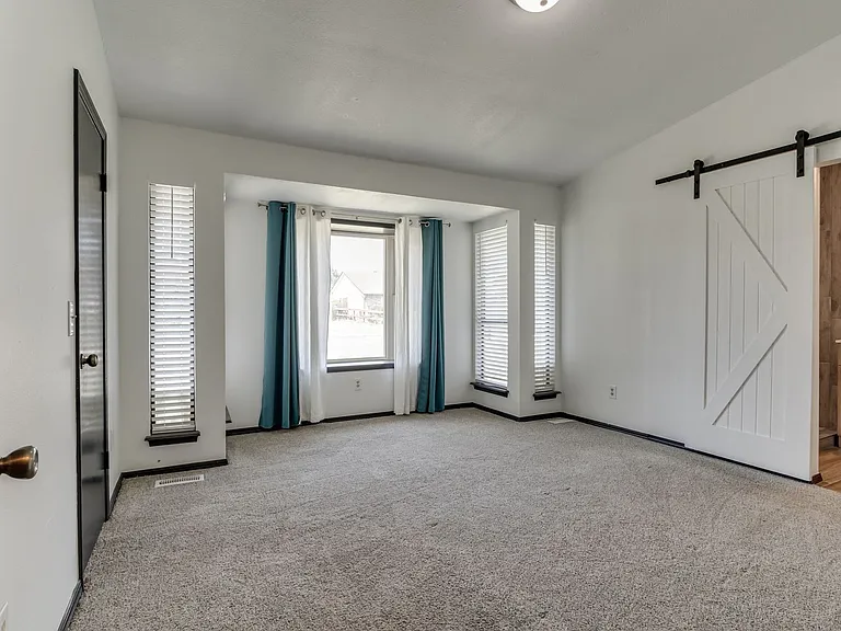 612 NW 139th St — Photo 28