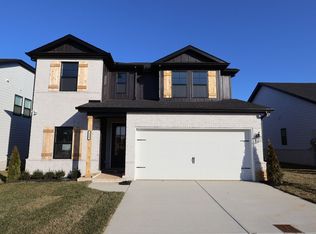 112 Hamilton Ln, Lebanon, TN 37087