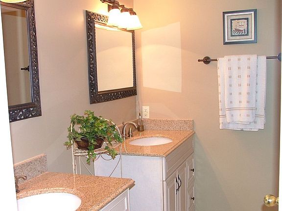 Plenty of space in the master bathroom