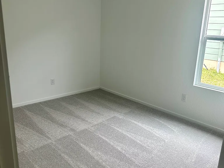 102 Kayden Ct — Photo 8