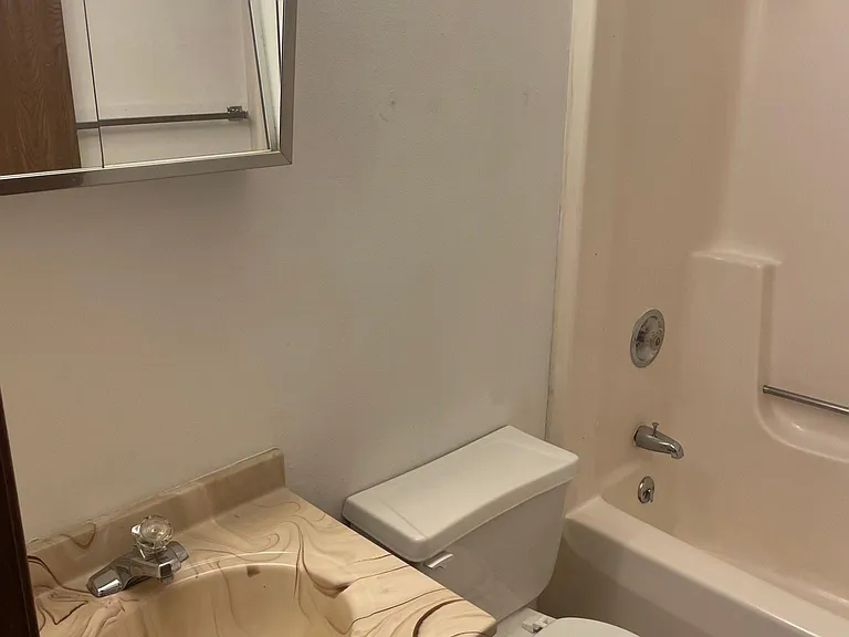 1502 15th Ave E #3 — Photo 9