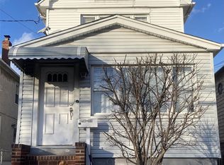 13643 58th Rd, Flushing, NY 11355