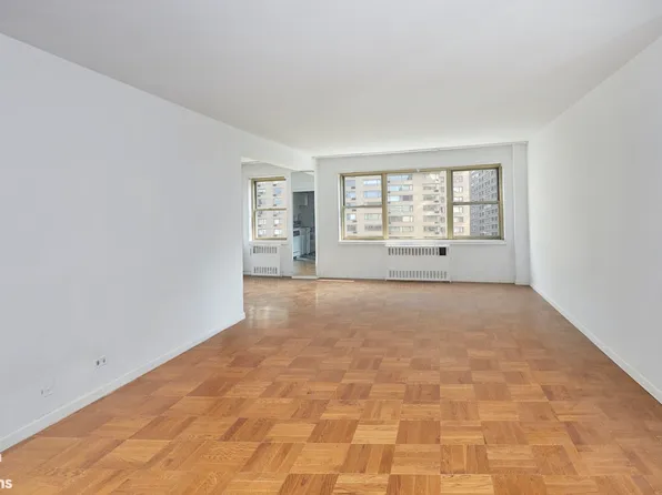 415 East 52nd Street image 1 of 13