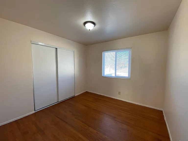 466 Shepherd Ave #2 — Photo 8