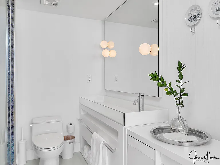 1100 West Ave #1102 — Photo 10
