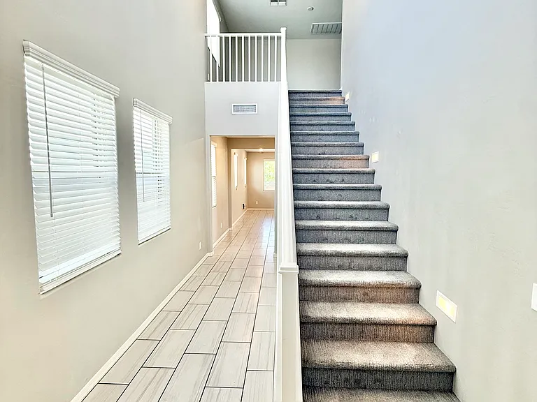 6803 N 88th Dr — Photo 10