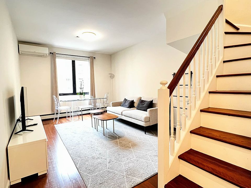 1st image of 225 E 58th St APT 4d