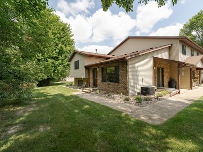 104 Conner Cir SW, Rochester, MN, 55902