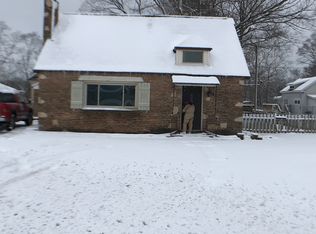 4620 Paw Paw Lake Rd, Coloma, MI 49038