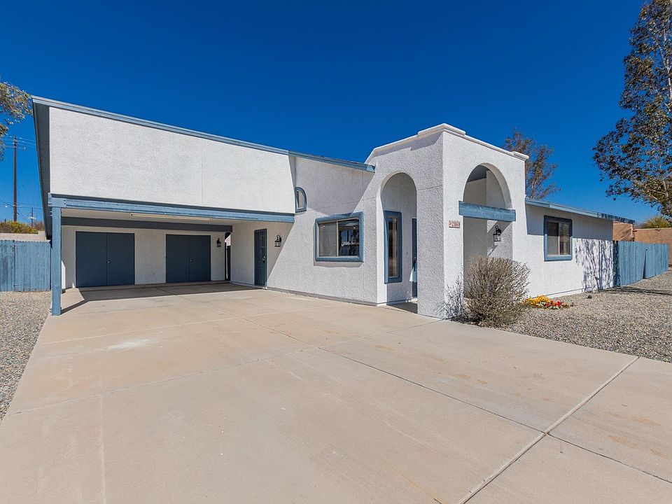 1st image of 2860 W Via Hacienda