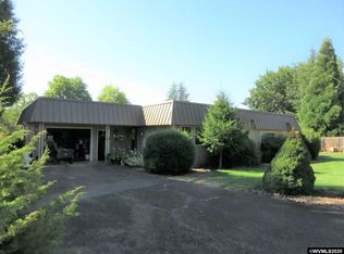 2300 SW Crestwood Ct, Dallas, OR