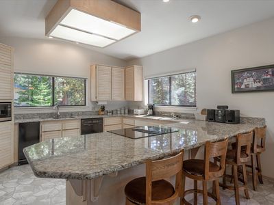 569 Beaver St, Kings Beach, CA, 96143